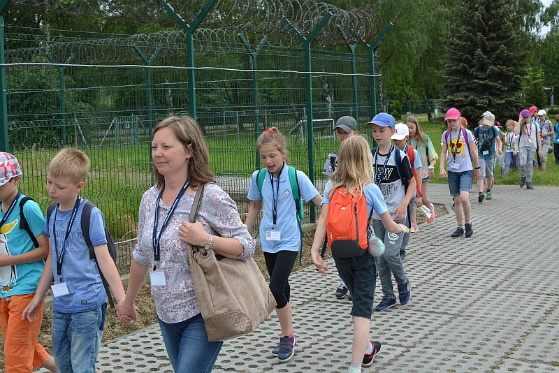 WYCIECZKA KL. 3 „B” NA LOTNISKO WOJSKOWE W BALICACH - zdjęcie 29