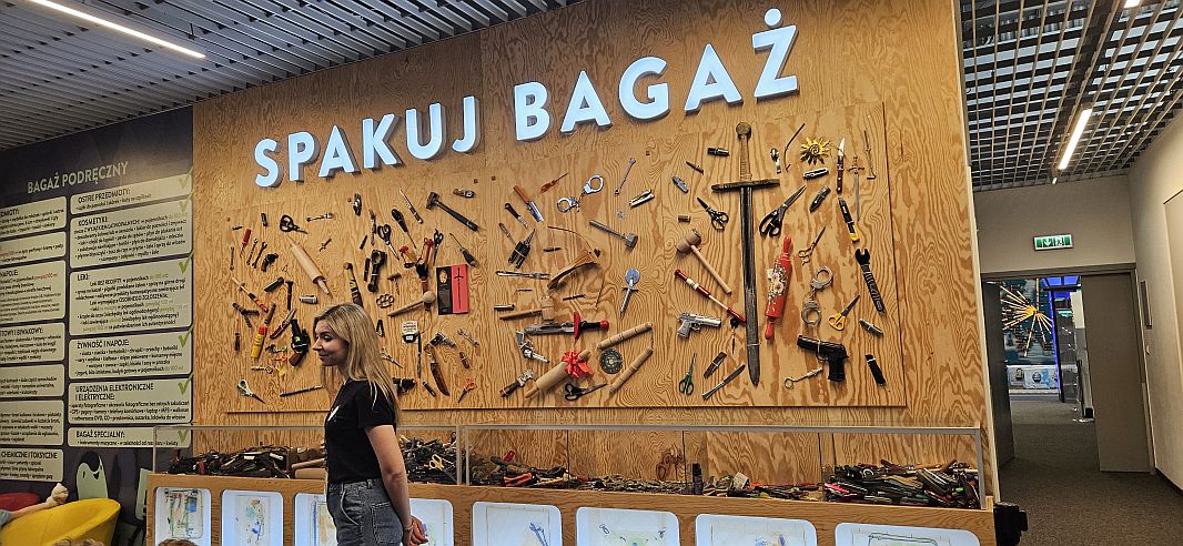 Wycieczka do Centrum Edukacji Lotniczej Kraków Airport 2025 - zdjęcie 6