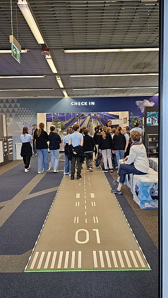 Wycieczka do Centrum Edukacji Lotniczej Kraków Airport 2025 - zdjęcie 21