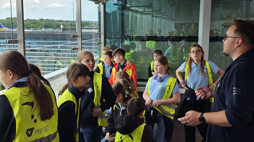 Wycieczka do Centrum Edukacji Lotniczej Kraków Airport 2025 - zdjęcie 35