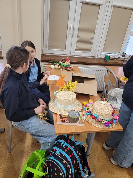 Easter Bonnets 2025 - zdjęcie 3