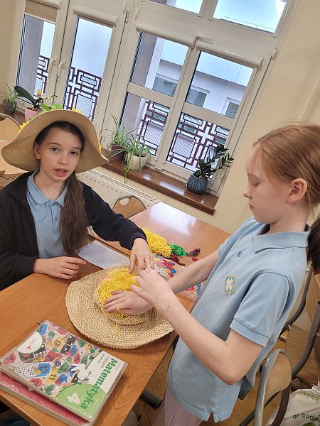 Easter Bonnets 2025 - zdjęcie 16