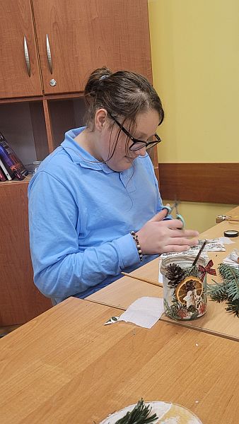 Grudniowe atrakcje w klasie 6 A - zdjęcie 26