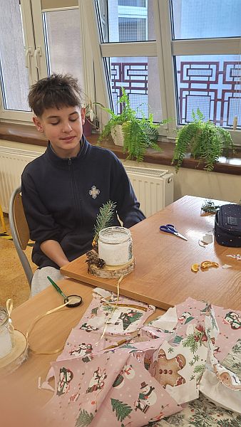 Grudniowe atrakcje w klasie 6 A - zdjęcie 31