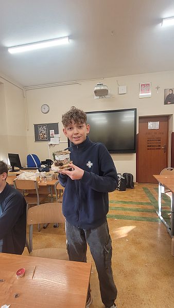 Grudniowe atrakcje w klasie 6 A - zdjęcie 10