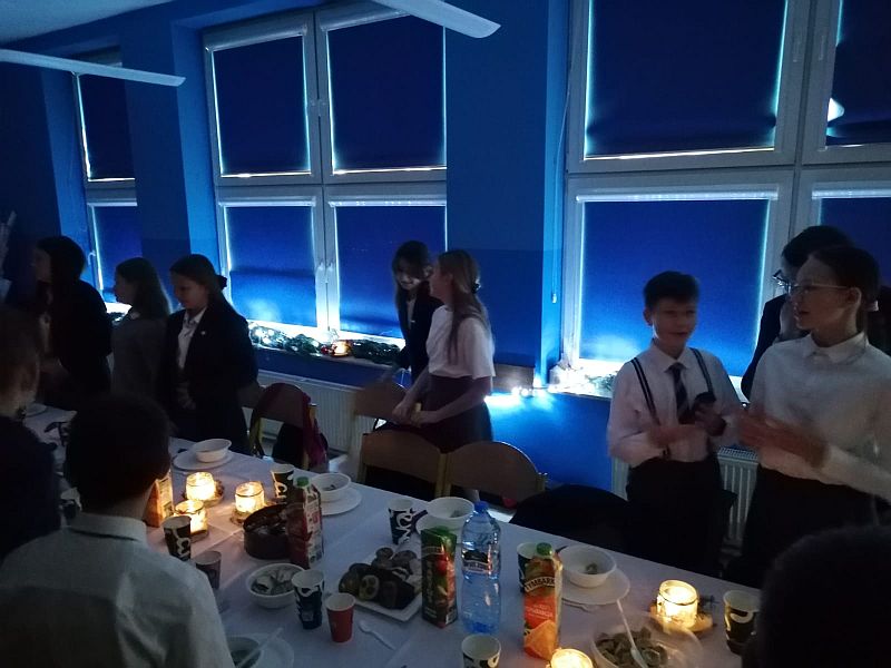 Grudniowe atrakcje w klasie 6 A - zdjęcie 23