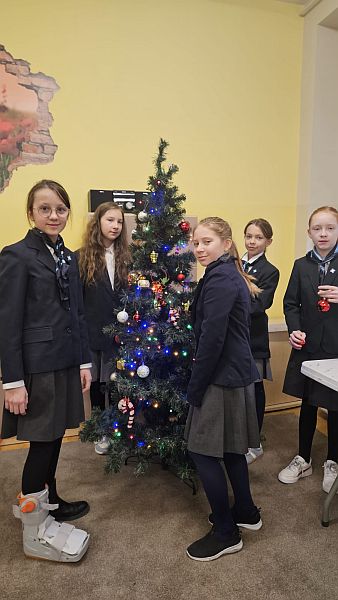 Warsztaty i kolędowanie 2025 w 5a - zdjęcie 20