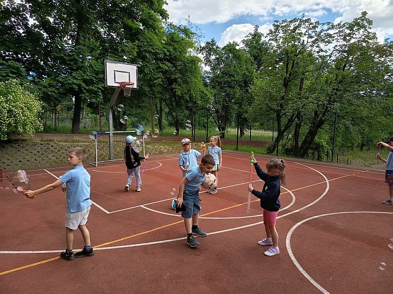 ZDROWO I KOLOROWO – WIOSENNY PIKNIK - zdjęcie 5
