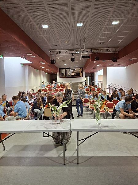 Innowacja pedagogiczna: Język angielski spotyka kulturę Dalekiego Wschodu - zdjęcie 27