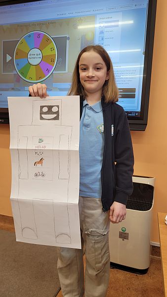Projekt ''Robot'' w klasach czwartych - zdjęcie 2
