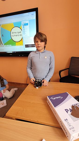 Projekt ''Robot'' w klasach czwartych - zdjęcie 5