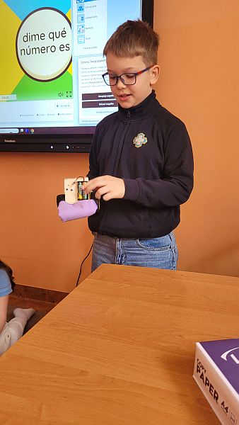 Projekt ''Robot'' w klasach czwartych - zdjęcie 8