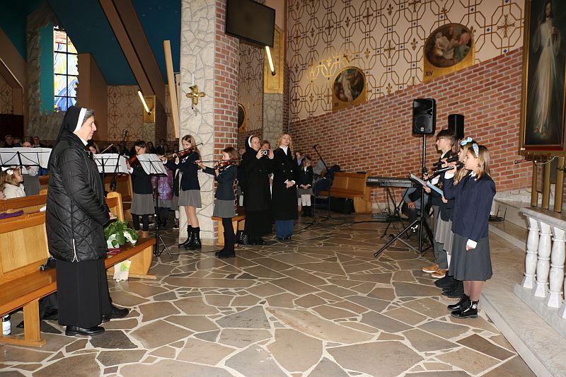 Patronalne Święto Szkoły 2025 - zdjęcie 73