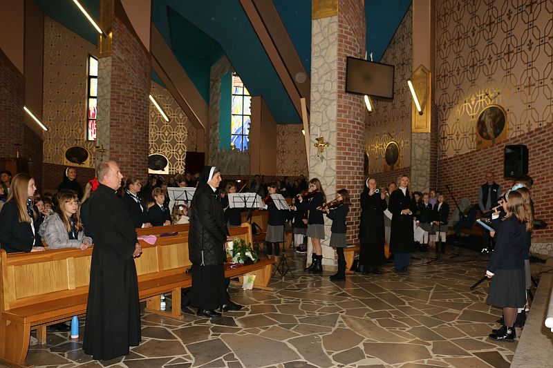 Patronalne Święto Szkoły 2025 - zdjęcie 75