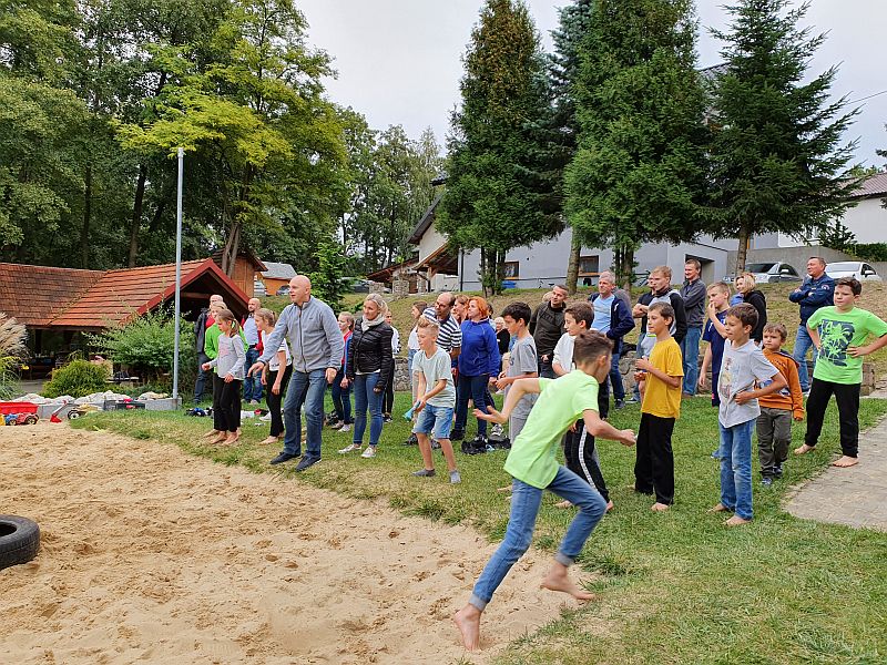 Spotkanie integracyjne kl. 6a - 2019 - zdjęcie 17