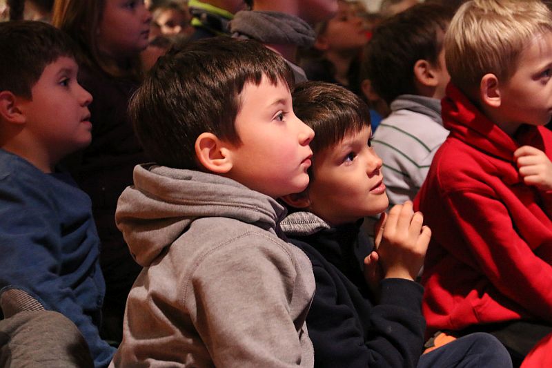 SPOTKANIE UCZNIÓW KLAS PIERWSZYCH ZE ŚWIĘTYM  MIKOŁAJEM W KOPALNI SOLI W BOCHNI! - zdjęcie 16