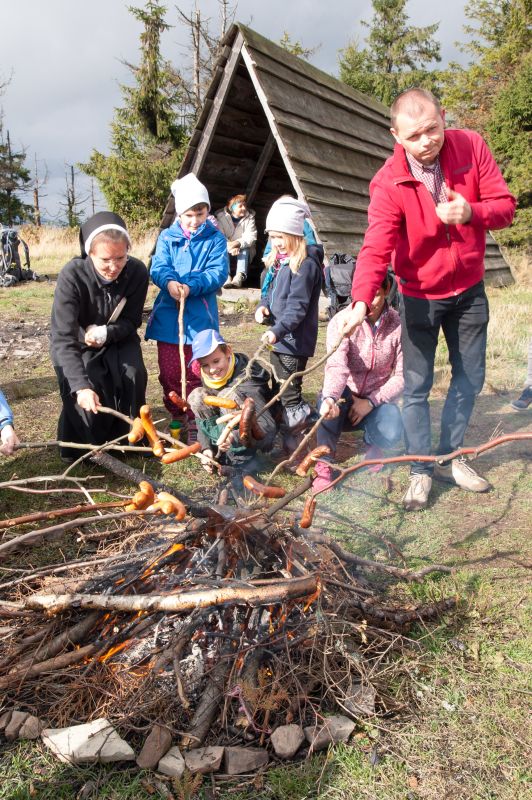 Szkolna wyprawa na Leskowiec 2015 - zdjęcie 14