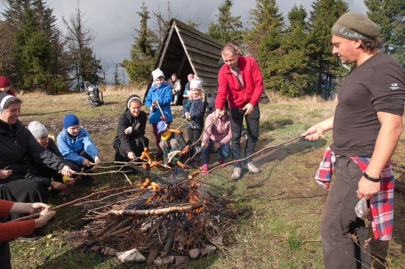 Szkolna wyprawa na Leskowiec 2015 - zdjęcie 6