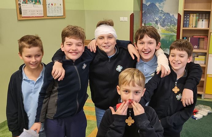 Edukacja Zdrowotna - pierwsza pomoc