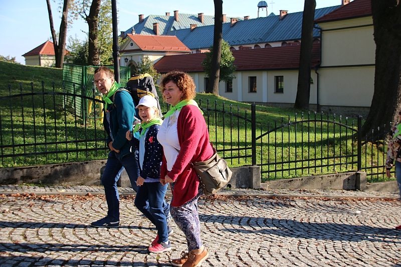 Rodziny u Matki Bożej Kalwaryjskiej - zdjęcie 3